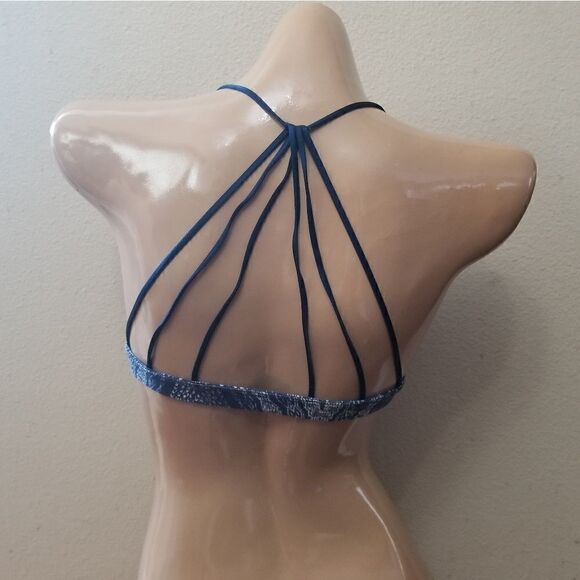 MEDIUM Victoria's Secret Strappy Bralette - Picture 2 of 4